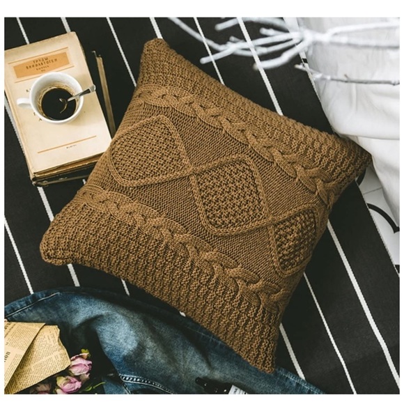 Brown Classic Cable Knit Modern Cute Throw Pillow Cover for Couch/Patio/Bedroom - Picture 2 of 8